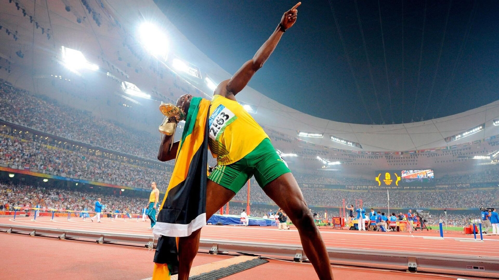 开云体育App-湖人篮板碾压勇士，开拓者新援备战荷甲